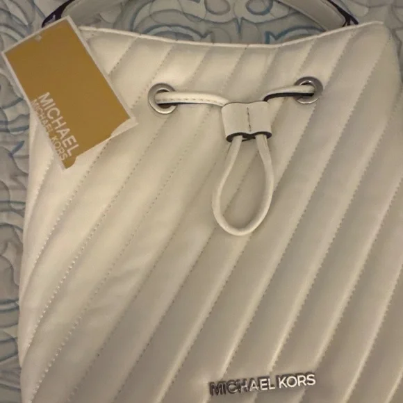 Michael Kors purse - Picture 3 of 4